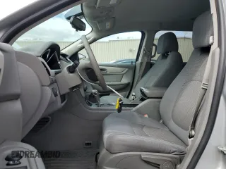 2017 Chevrolet Traverse LS with VIN 1GNKRFED4HJ353772, listed as a Copart auction lot 48069045 with 101,540 mi miles and Salvage Title. Bid and sale history available at carsss.com. Image 7.