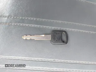 2002 Ford F-350 с VIN 1FDSF35L92ED21452, выставлен на аукционе IAAI как лот 42639245 с пробегом 96 092 миль миль и . История ставок и продаж доступна на DreamBid. Изображение 11.