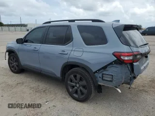 2025 Honda Pilot Sport with VIN 5FNYG2H33SB002824, listed as a Copart auction lot 72117454 with 4,942 mi miles and Salvage Title. Bid and sale history available at carsss.com. Image 2.