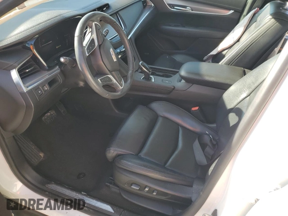 2017 Cadillac XT5 Luxury FWD with VIN 1GYKNBRS5HZ310995, listed as a Copart auction lot 43131695 with 156,817 mi miles and Salvage Title. Bid and sale history available at carsss.com. Image 7.