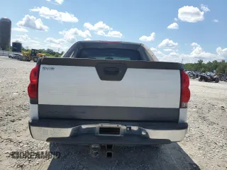 2004 Chevrolet Avalanche Z66 with VIN 3GNEC12TX4G254821, listed as a Copart auction lot 69406084 with 175,656 mi miles and Salvage Title. Bid and sale history available at carsss.com. Image 6.
