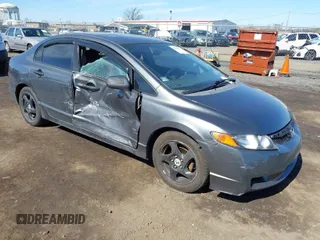 2009 Honda Civic LX z VIN 2HGFA16589H307541, wystawiony jako IAAI lot #41832975 z przebiegiem 115 135 mil mil oraz . Historia ofert i sprzedaży dostępna na DreamBid. Obrazek 1.