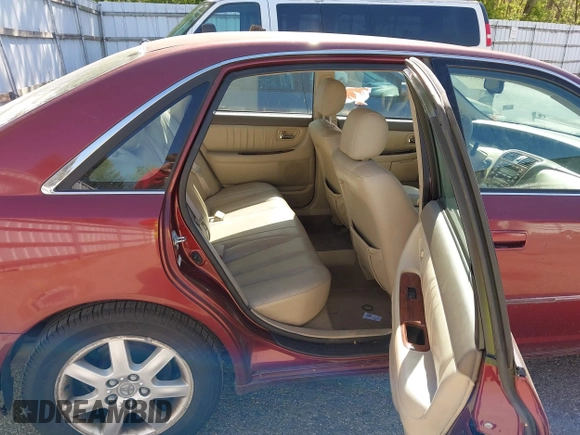 2001 Toyota Avalon XL z VIN 4T1BF28B41U178086, wystawiony jako IAAI lot #42253446 z przebiegiem 249 390 mil mil oraz . Historia ofert i sprzedaży dostępna na DreamBid. Obrazek 8.