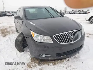 2013 Buick LaCrosse Premium 1 with VIN 1G4GF5E36DF322427, listed as a IAAI auction lot 41574871 with 189,371 mi miles. Bid and sale history available at carsss.com. Image 1.