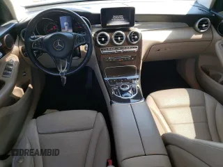 2019 Mercedes-Benz GLC with VIN WDC0G4JB6KV171323, listed as a Copart auction lot 49720335 with 105,426 mi miles and Non Repairable. Bid and sale history available at carsss.com. Image 8.
