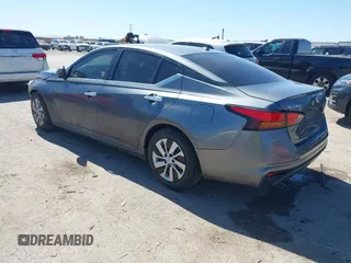 2019 Nissan Altima S with VIN 1N4BL4BV3KC165659, listed as a IAAI auction lot 41757385 with 143,383 mi miles and . Bid and sale history available at DreamBid. Image 3.