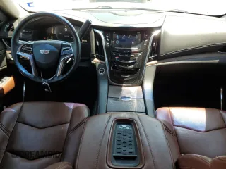 2015 Cadillac Escalade z VIN 1GYS3TKJ6FR673350, wystawiony jako Copart lot #61661614 z przebiegiem 119 249 mil mil oraz Czysty tytuł • Clean title. Historia ofert i sprzedaży dostępna na DreamBid. Obrazek 8.