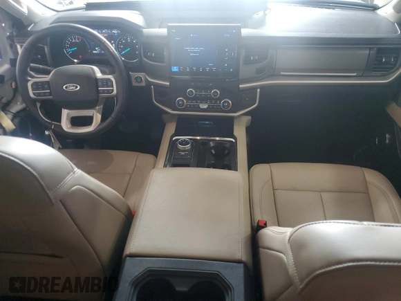 2024 Ford Expedition Max XLT with VIN 1FMJK1H83REA27851, listed as a Copart auction lot 64499065 with 39,868 mi miles and Clean title. Bid and sale history available at DreamBid. Image 8.