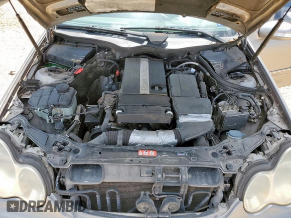 2005 Mercedes-Benz C 230 Kompressor z VIN WDBRF40J65A755885, wystawiony jako Copart lot #62019525 z przebiegiem 112 438 mil mil oraz Szkoda całkowita • Salvage title. Historia ofert i sprzedaży dostępna na DreamBid. Obrazek 11.