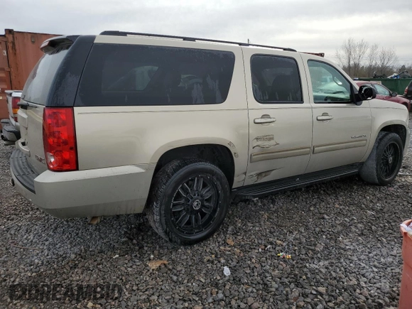 2011 GMC Yukon XL SLE with VIN 1GKS1HE07BR248472, listed as a Copart auction lot 87913435 with 271,526 mi miles and Salvage Title. Bid and sale history available at carsss.com. Image 3.