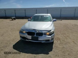 2015 BMW 3 Series 320i z VIN WBA3B1C52FK141604, wystawiony jako Copart lot #58096835 z przebiegiem 150 773 mil mil oraz Szkoda całkowita • Salvage title. Historia ofert i sprzedaży dostępna na DreamBid. Obrazek 13.