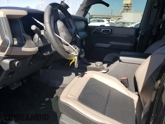 2022 Ford Bronco with VIN 1FMEE5DP5NLB84218, listed as a Copart auction lot 48732155 with 5,741 mi miles and Salvage Title. Bid and sale history available at DreamBid. Image 7.