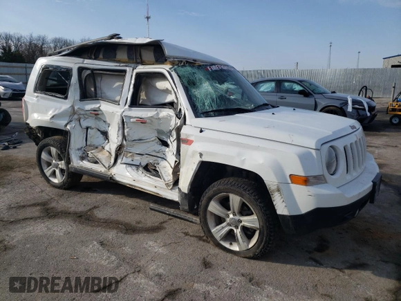 2014 Jeep Patriot Latitude with VIN 1C4NJRFB4ED892754, listed as a Copart auction lot 46517945 with 161,042 mi miles and Salvage title. Bid and sale history available at DreamBid. Image 4.