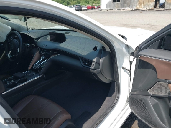 2021 Acura TLX Technology with VIN 19UUB5F42MA012008, listed as a IAAI auction lot 42154951 with 34,876 mi miles and . Bid and sale history available at DreamBid. Image 5.