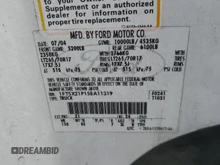 2005 Ford Super Duty F-250 XL with VIN 1FTSX21P15EA11319, listed as a Copart auction lot 52935985 with 0 mi miles and Salvage Title. Bid and sale history available at carsss.com. Image 12.