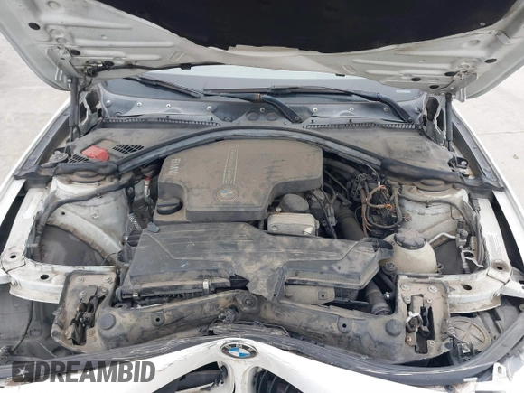 2014 BMW 3 Series 328i xDrive with VIN WBA3B5G50ENS06304, listed as a IAAI auction lot 41402704 with 139,943 mi miles. Bid and sale history available at carsss.com. Image 10.