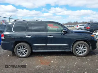 2013 Lexus LX 570 with VIN JTJHY7AX0D4124605, listed as a IAAI auction lot 41913053 with 141,389 mi miles and . Bid and sale history available at DreamBid. Image 14.