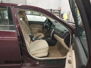 2011 Mercury Milan with VIN 3MEHM0HA3BR602364, listed as a IAAI auction lot 42471282 with 129,344 mi miles and . Bid and sale history available at DreamBid. Image 5.
