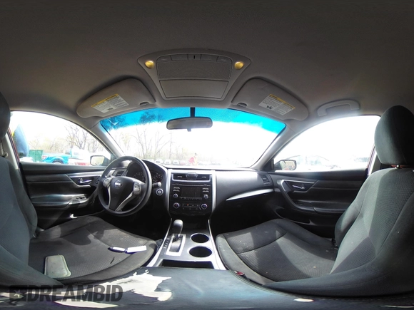 2015 Nissan Altima 2.5 S with VIN 1N4AL3AP1FN904367, listed as a IAAI auction lot 41930507 with 180,453 mi miles. Bid and sale history available at carsss.com. Image 18.