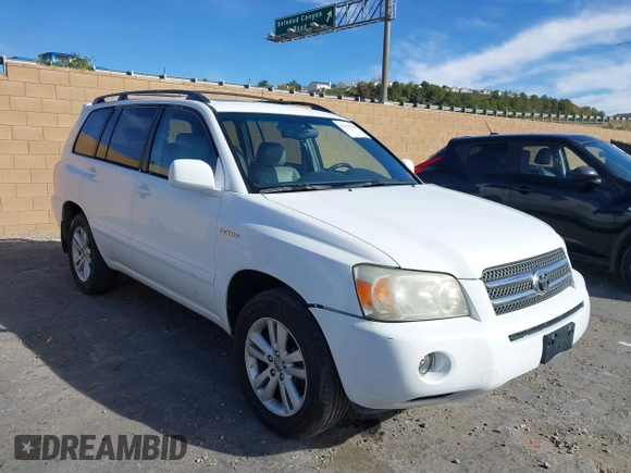2006 Toyota Highlander z VIN JTEDW21A660002214, wystawiony jako IAAI lot #41273244 z przebiegiem 142 801 mil mil oraz . Historia ofert i sprzedaży dostępna na DreamBid. Obrazek 1.