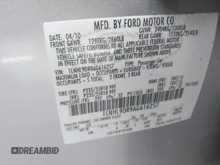 2010 Lincoln MKS с VIN 1LNHL9DR9AG616257, выставлен на аукционе IAAI как лот 41953159 с пробегом 143 308 миль миль и . История ставок и продаж доступна на DreamBid. Изображение 9.