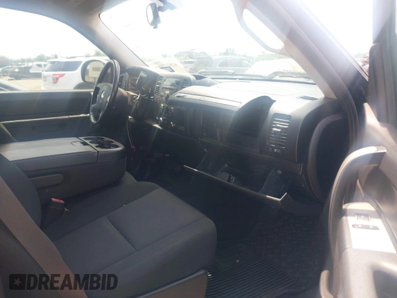 2011 Chevrolet Silverado 1500 LT with VIN 3GCPCSE06BG391860, listed as a IAAI auction lot 42077801 with 214,709 mi miles and . Bid and sale history available at DreamBid. Image 5.