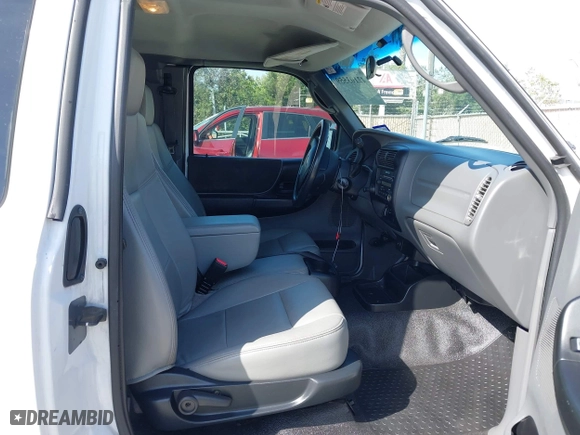 2008 Ford Ranger XLT with VIN 1FTYR44U08PA23858, listed as a IAAI auction lot 42103559 with 83,347 mi miles. Bid and sale history available at carsss.com. Image 5.