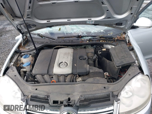 2008 Volkswagen Jetta S z VIN 3VWJM71K18M026226, wystawiony jako IAAI lot #40944671 z przebiegiem 90 016 mil mil oraz . Historia ofert i sprzedaży dostępna na DreamBid. Obrazek 10.