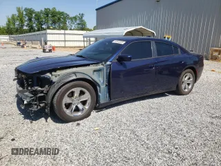 2015 Dodge Charger SXT с VIN 2C3CDXHG1FH824075, выставлен на аукционе Copart как лот 54849565 с пробегом 137 236 миль миль и Списание • Salvage title. История ставок и продаж доступна на DreamBid. Изображение 1.