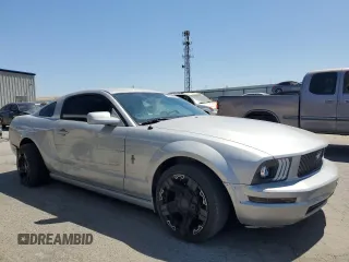 2006 Ford Mustang Standard with VIN 1ZVFT80N165219229, listed as a Copart auction lot 60684965 with 171,273 mi miles and Salvage title. Bid and sale history available at DreamBid. Image 4.