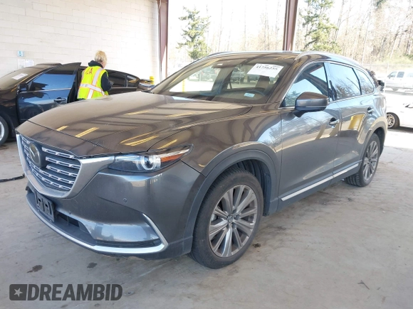 2021 Mazda CX-9 Signature with VIN JM3TCBEY9M0504963, listed as a IAAI auction lot 41756255 with 49,946 mi miles. Bid and sale history available at carsss.com. Image 16.