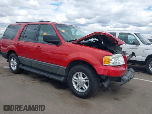 2003 Ford Expedition Special Service with VIN 1FMPU15L13LC23836, listed as a IAAI auction lot 41773865 with 129,696 mi miles. Bid and sale history available at carsss.com. Image 1.