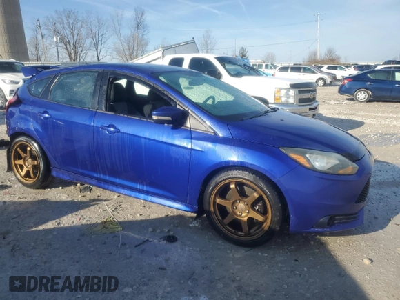 2014 Ford Focus ST with VIN 1FADP3L92EL207235, listed as a Copart auction lot 49650505 with 204,400 mi miles and Clean Title. Bid and sale history available at carsss.com. Image 4.