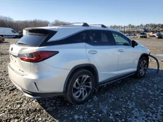 2019 Lexus RX with VIN JTJDZKCA8K2020301, listed as a Copart auction lot 45501275 with 69,004 mi miles and Salvage Title. Bid and sale history available at carsss.com. Image 3.