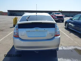 2008 Toyota Prius with VIN JTDKB20U287708237, listed as a IAAI auction lot 42381526 with 302,296 mi miles and . Bid and sale history available at DreamBid. Image 17.