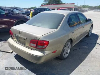 2004 Infiniti I35 with VIN JNKDA31A74T212730, listed as a IAAI auction lot 41875508 with 183,741 mi miles. Bid and sale history available at carsss.com. Image 4.