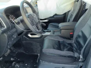 2024 Nissan Frontier SV with VIN 1N6ED1FKXRN650413, listed as a Copart auction lot 43301515 with 7,991 mi miles and Salvage title. Bid and sale history available at DreamBid. Image 7.