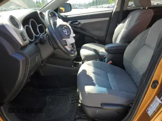 2009 Toyota Matrix S with VIN 2T1LE40E69C005921, listed as a Copart auction lot 58860675 with Not provided miles and Salvage title. Bid and sale history available at DreamBid. Image 7.