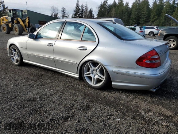 2005 Mercedes-Benz E-Class 5.5L AMG with VIN WDBUF76J55A775449, listed as a Copart auction lot 48429765 with 0 mi miles and Salvage Title. Bid and sale history available at carsss.com. Image 2.