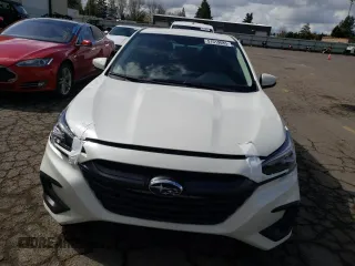 2023 Subaru Legacy Premium z VIN 4S3BWAD66P3010178, wystawiony jako Copart lot #56710865 z przebiegiem 16 746 mil mil oraz Szkody całkowita. Historia ofert i sprzedaży dostępna na DreamBid. Obrazek 5.