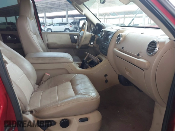2003 Ford Expedition Eddie Bauer with VIN 1FMEU17W33LB55408, listed as a IAAI auction lot 42319615 with 234,794 mi miles and . Bid and sale history available at DreamBid. Image 5.