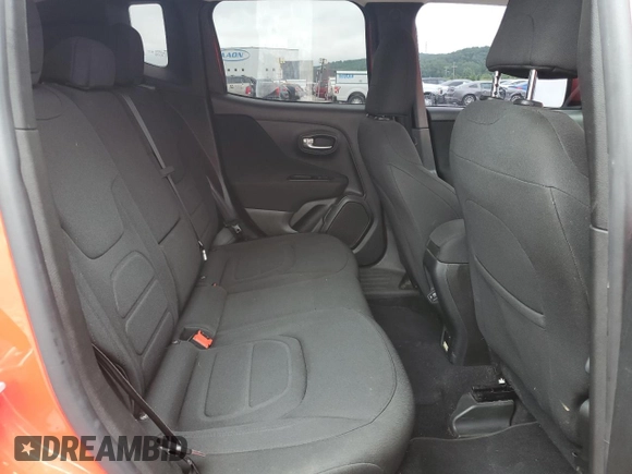 2020 Jeep Renegade Latitude with VIN ZACNJABB1LPL93994, listed as a Copart auction lot 59156105 with 101,904 mi miles and Salvage title. Bid and sale history available at DreamBid. Image 10.