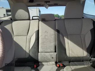 2023 Subaru Forester Premium z VIN JF2SKAEC6PH462653, wystawiony jako Copart lot #59043695 z przebiegiem 35 877 mil mil oraz Szkoda całkowita • Salvage title. Historia ofert i sprzedaży dostępna na DreamBid. Obrazek 10.