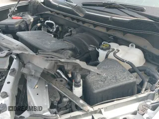 2025 Chevrolet Silverado 1500 LT Trail Boss с VIN 3GCUKFED7SG101691, выставлен на аукционе IAAI как лот 42307193 с пробегом 5 545 миль миль и . История ставок и продаж доступна на DreamBid. Изображение 20.