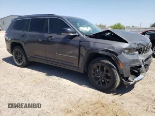 2023 Jeep Grand Cherokee Limited z VIN 1C4RJJBG8P8101321, wystawiony jako Copart lot #48723865 z przebiegiem 33 062 mil mil oraz Szkoda całkowita • Salvage title. Historia ofert i sprzedaży dostępna na DreamBid. Obrazek 4.