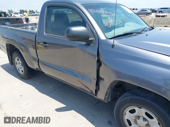 2013 Toyota Tacoma z VIN 5TFNX4CN9DX029994, wystawiony jako IAAI lot #42417441 z przebiegiem 241 775 mil mil oraz . Historia ofert i sprzedaży dostępna na DreamBid. Obrazek 6.