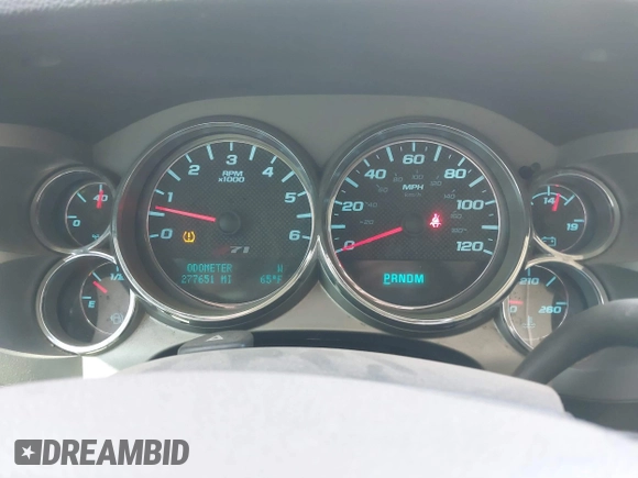 2012 Chevrolet Silverado 1500 LT with VIN 1GCRKSE73CZ195451, listed as a IAAI auction lot 41802960 with 277,651 mi miles and . Bid and sale history available at DreamBid. Image 7.