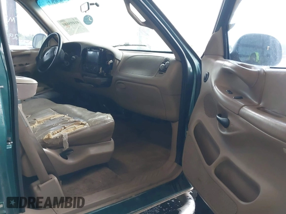 1997 Ford F-150 XL with VIN 1FTDX18W9VKC62901, listed as a IAAI auction lot 41495680 with 205,443 mi miles. Bid and sale history available at carsss.com. Image 5.