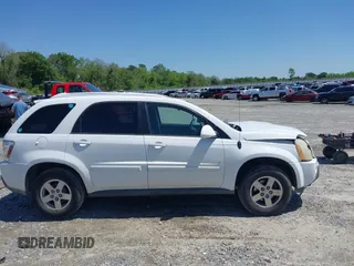 2006 Chevrolet Equinox LT with VIN 2CNDL63F666067838, listed as a IAAI auction lot 41994655 with 200,000 mi miles. Bid and sale history available at carsss.com. Image 14.