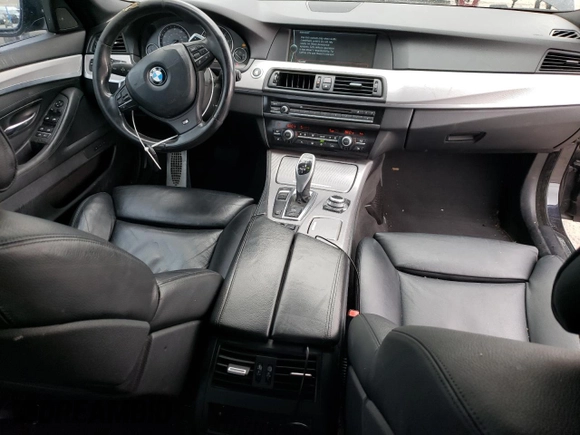 2011 BMW 5 Series 550i z VIN WBAFR9C59BC758073, wystawiony jako Copart lot #51845155 z przebiegiem 202 354 mil mil oraz Szkoda całkowita • Salvage title. Historia ofert i sprzedaży dostępna na DreamBid. Obrazek 8.